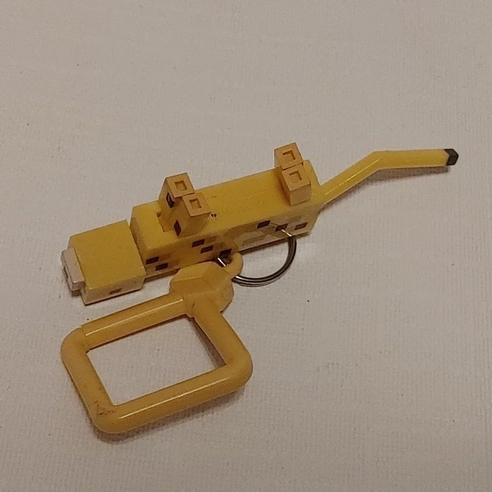 Minecraft Mini Figure Key Chain Ocelot - Picture 3 of 3